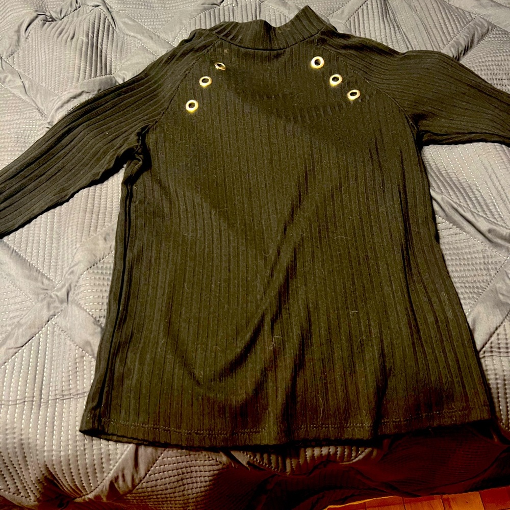 Brand it’s on time size large color, black